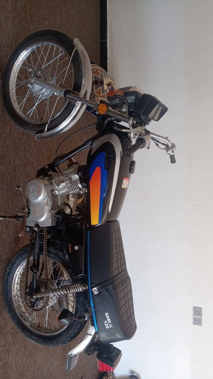 سلام عليكم دراجه أيرانيه مديل شاصي2022والغراض ٢٥  مكينت تاكر 21 مكاني كوت  سعر 600 بيه مجال قليل رقمي***********
