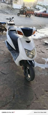 شغاله نضيفه شلعه ومعدل صالنصه رياضي ٣٥٠ قفل بغداد مشتل ٠٧٧٤٠٢٠٤١٦٤