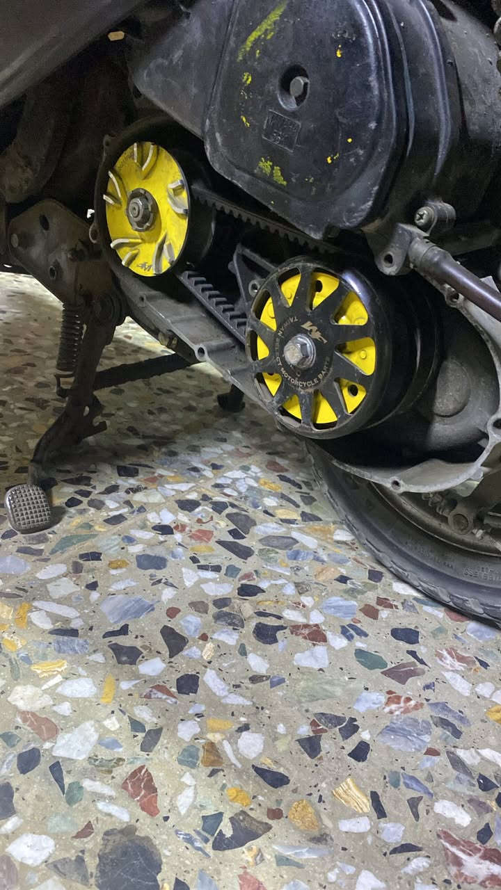 سلام عليكم شباب
ماكس عدله 
دراجه نضيفه جدا شلعه ومعدل تشك الكاع
مكينه 55 
كلجات WF
صالنصه FM
فلاوين جديد
كتف جديد.   باتري جديد. 
كابريتر جديده وكاله 
ضفيره جديد بلاديه اصليه.
لايتات اشاير هورن كله جديد
تاير امامي جديد
دشبول معه سواد ومعه عضمات سكليتر جديد
بكلايت خلفي معا الاشاير جديد
دراجه نكره سلف بكل وقت 
قبق فلاوين رياضي
تعلاكه رياضي 
يدات سكليتر رياضي
صالنصه رياضي
كامله مكمله من دون نقص
600وبي مجال للشراي
مكاني بغداد


**إذا كنت صاحب هذا الإعلان وتريد حذفه لأي سبب، رجاءا أرسل رسالة إلى الدعم الفني**