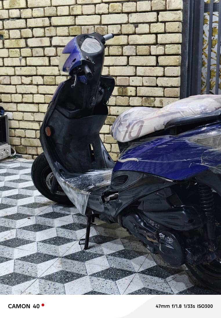 سلام عليكم دراجه جي فور حلوه نكره  سلف نهضه قويه لايت اشاير فتح جنطه مفتوحه ولفات شرط مكينه صافيه ماينسمع له صوت دراجه خير من الله 350 ***********واتساب فقط
