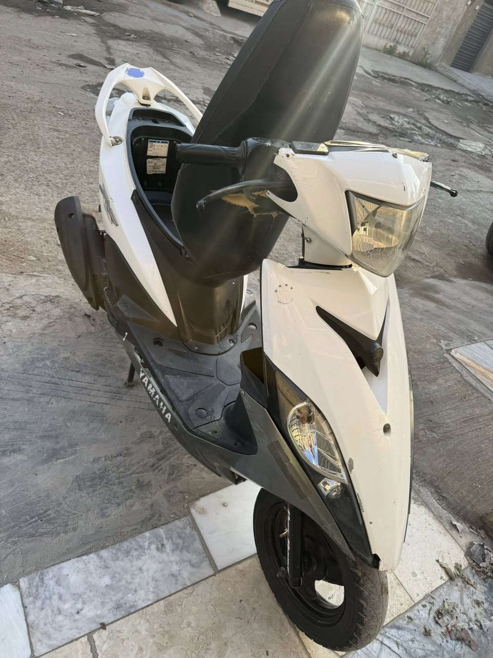 سلام عليكم ماكس مضلع حديث نوزل دراجه حلوه ومناسبه سعرها ٦٠٠ وبيها مجال خاص او *********** مكاني بغداد المشتل
