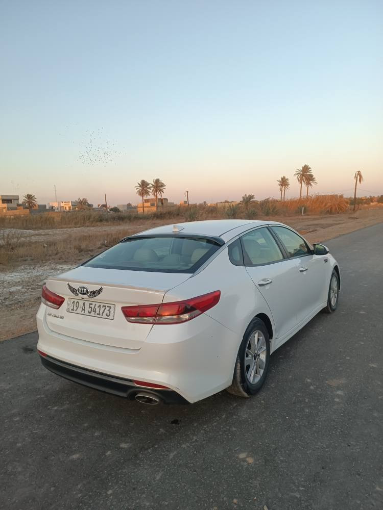 كيا اوبتيما موديل 2016
بجم محدث GTline 20
رقم كربلاء بسمي 
محرك حجم 2400GDi
حادث السيارة قطعة وحدة فقط جاملغ امامي الايسر 
بدون لا لغد ولا شاصي وسونار بيهة عدد ٢ وين متريد تاخذهة اخذها 
كير مكينة خير من الله لا تنقيص لا تبخير لا دونز 
سيارة ماشية 190 
 
السعر 150 ولتكلي هواي كلشي اكو بل سوك اقرة قبل كلشي لة تخابرني مكان السيارة بل حلة 
رقمي *********** حلة, بابل
