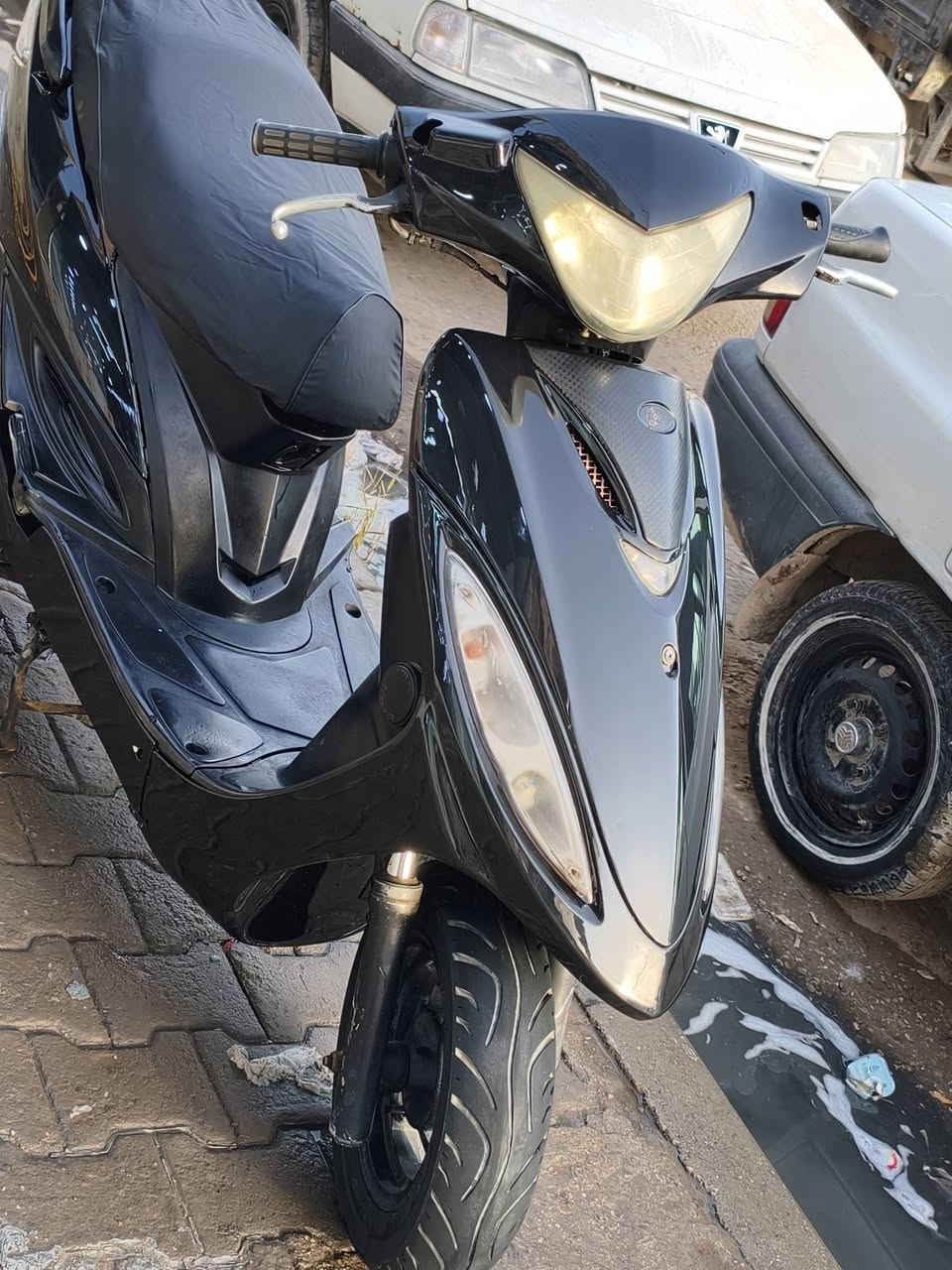 سلام عليكم شباب كامكو جي 4 مفتوحه الدراجه مبدل بيهه بوشه كل نقص مابيه كله شغال ماكو اي عطل بيهه  العنوان نجف حي الوفاء السعر 450 رقم الهاتف ***********
