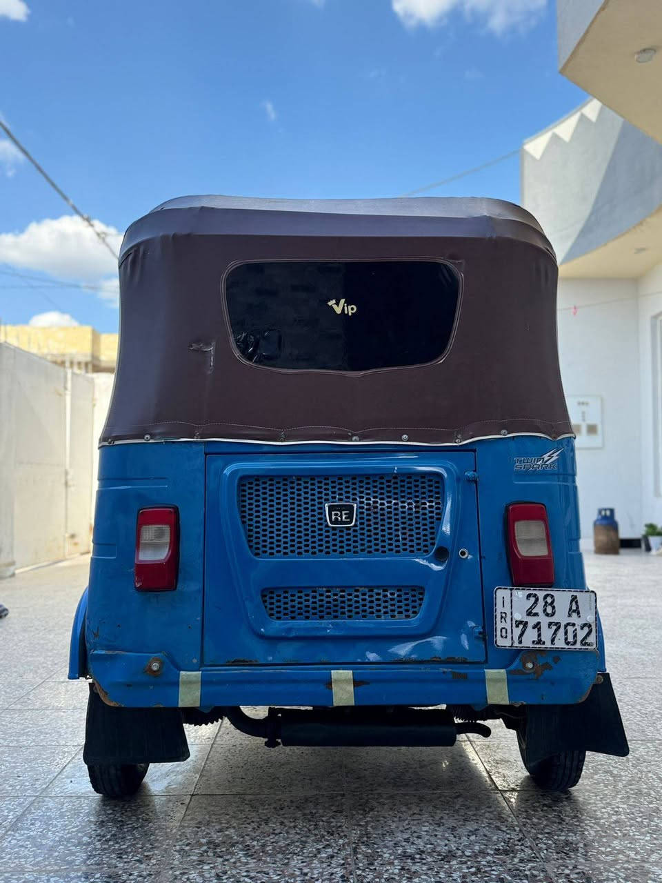 السلام عليكم تكتك للبيع مديل 2021 شهر9 لاتصال/***********
