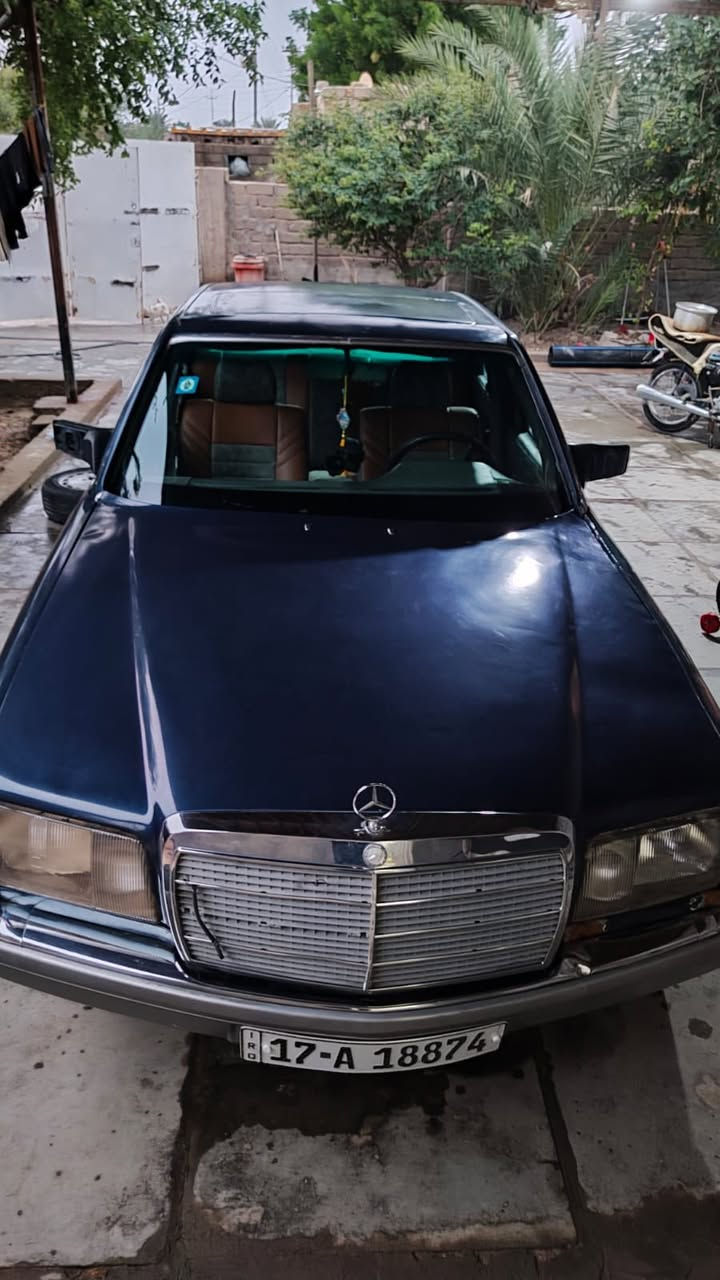السلام عليكم 
سياره مارسيدس s300 مرغوب مديل 86 محرك ثنين ونص 
كير جديد شاده قبل اسبوع ومحرك خير من الله تراي وين مايعجبك كهرباىيات شغاله رقم نكليزي سنويه ل30 المكان البصره / القرنه   السعر /39 وبيهه مجال حك الجيه 
رقم تلفون  
***********
