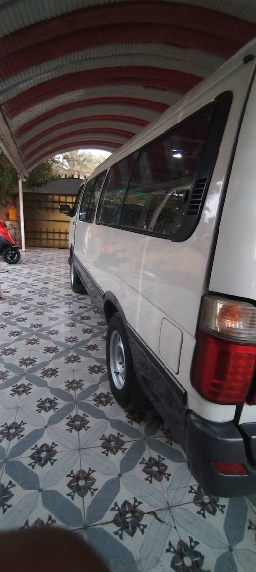 السلام عليكم فوتو الوان للبيع موديل 2017 رقم بغداد باسمي السيارة جاهزة من كلشي وبيها منظومة غاز 80 لتر للاستفسار الاتصال على الرقم *********** ابو حيدر
