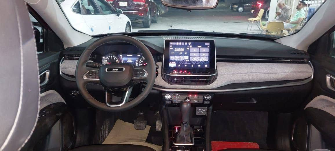 بسم الله الرحمن الرحيم
جيب كومباس / jeep compass
سنة الصنع 2022 زيرو الشكل الجديد
مواصفات Latitude
حادث دعامية وتبديل البنيد
المسافة المقطوعة 5000
السعر 17,500$
التواصل ***********
