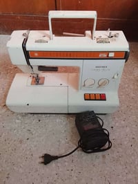 متاح مكينه ابرذر ياباني دكمه  بيها عطل مال خياط يحتاج تصليح المكان جسر...