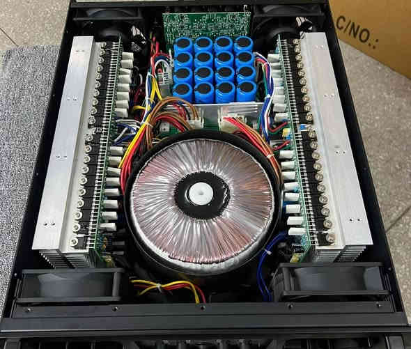 يتوفر. بيز 15 انج. تويتر. بورات 4 خط. 2 خط. واير مايك. سبيكون. مكسر داينكورد
يتوفر توصيل لجميع محافظات العراق

للاستفسار التواصل واتساب

***********
