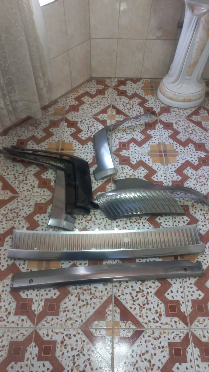 السلام عليكم
غراض للبيع
الهوك ٢٠٠ الف 
الويل ٦٠ الف 
باقي الغراض قيم واخذ
للاستفسار
‏‪***********‬‏
