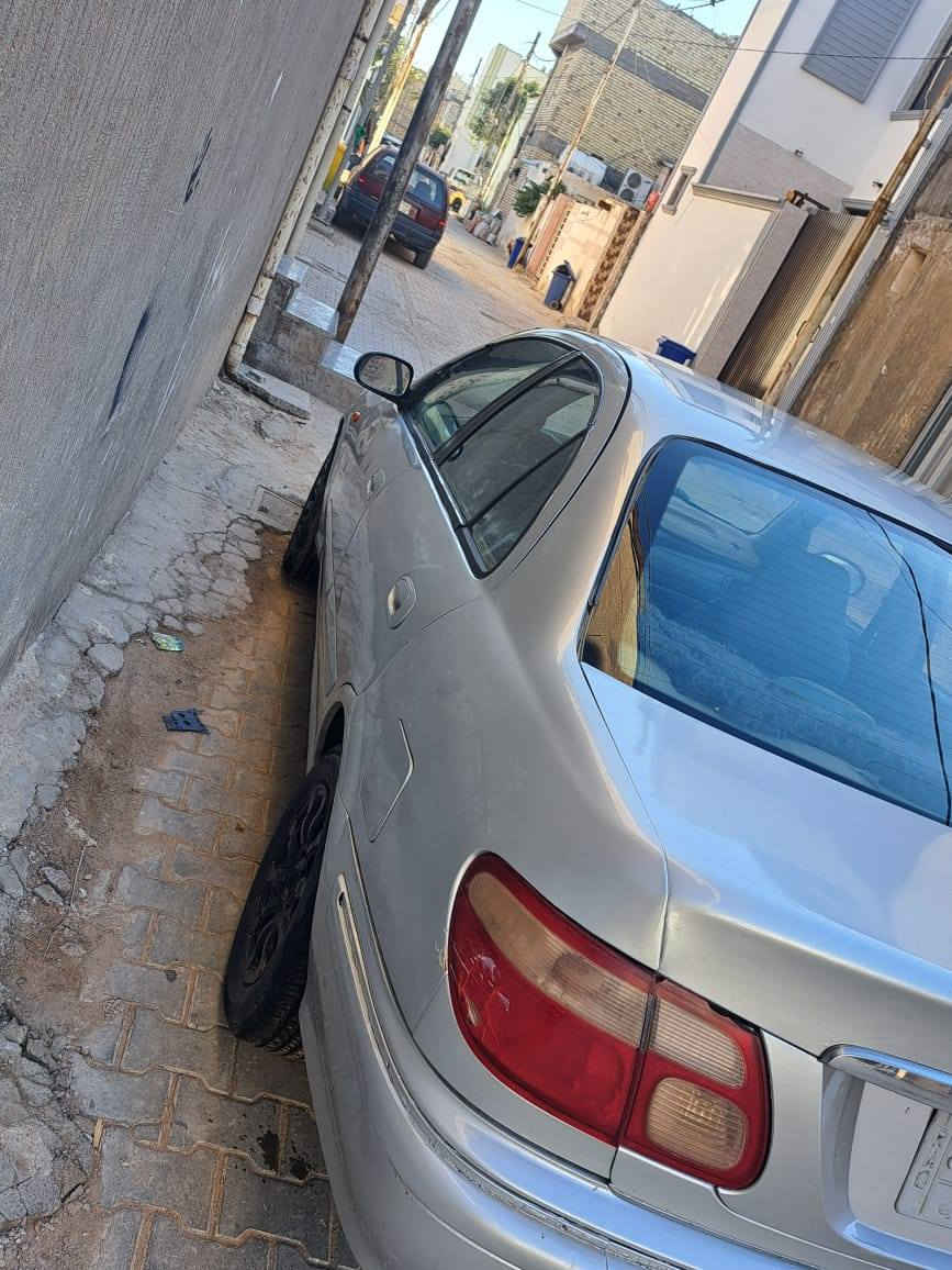 نيسان صني 
موديل 2000 ياباني اصل 
بيه ضربه جاملغ خلفي ومصبوغه حزام جماليه 
مكينه وكير جدد قيقواسود المرغوب  حداديه 50٪ 
رقم بابل  مداور ثاني يوم 
مكانه نجف 

سعر 53 وبيه مجال 
***********
