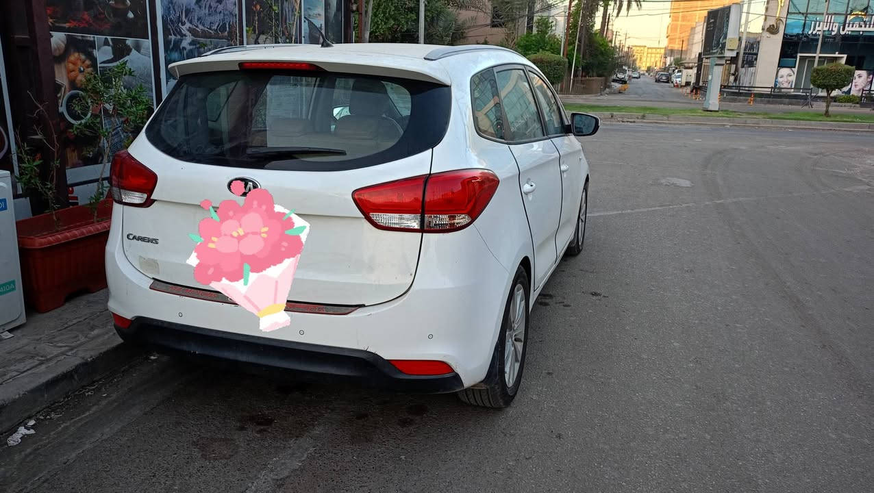 السلام عليكم
من رخصة الادمن المحترم
Kia carens 2017
7 راكب
رقم بغداد انكليزي بأسمي
ماشية 92 
محرك  c4  2000 دوش خليجي المرغوب
مكفولة ان شاءالله
السونار مرفق مع الصور
بغداد الجديدة
***********
السعر 162
وبيها مجال
