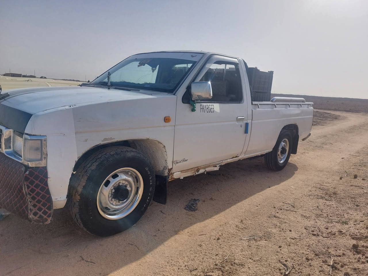 سلام عليكم بيكم نيسان تك خمسه حلقه مديل 93سياره حلوه كير مال 2014توني شاده محرك 2400لا تبخر ولا تنقيص رقم بصره لماني مكان سياره بصره الزبير يم جسر المضرب سعر 34وبيها مجال رقم الهاتف***********
