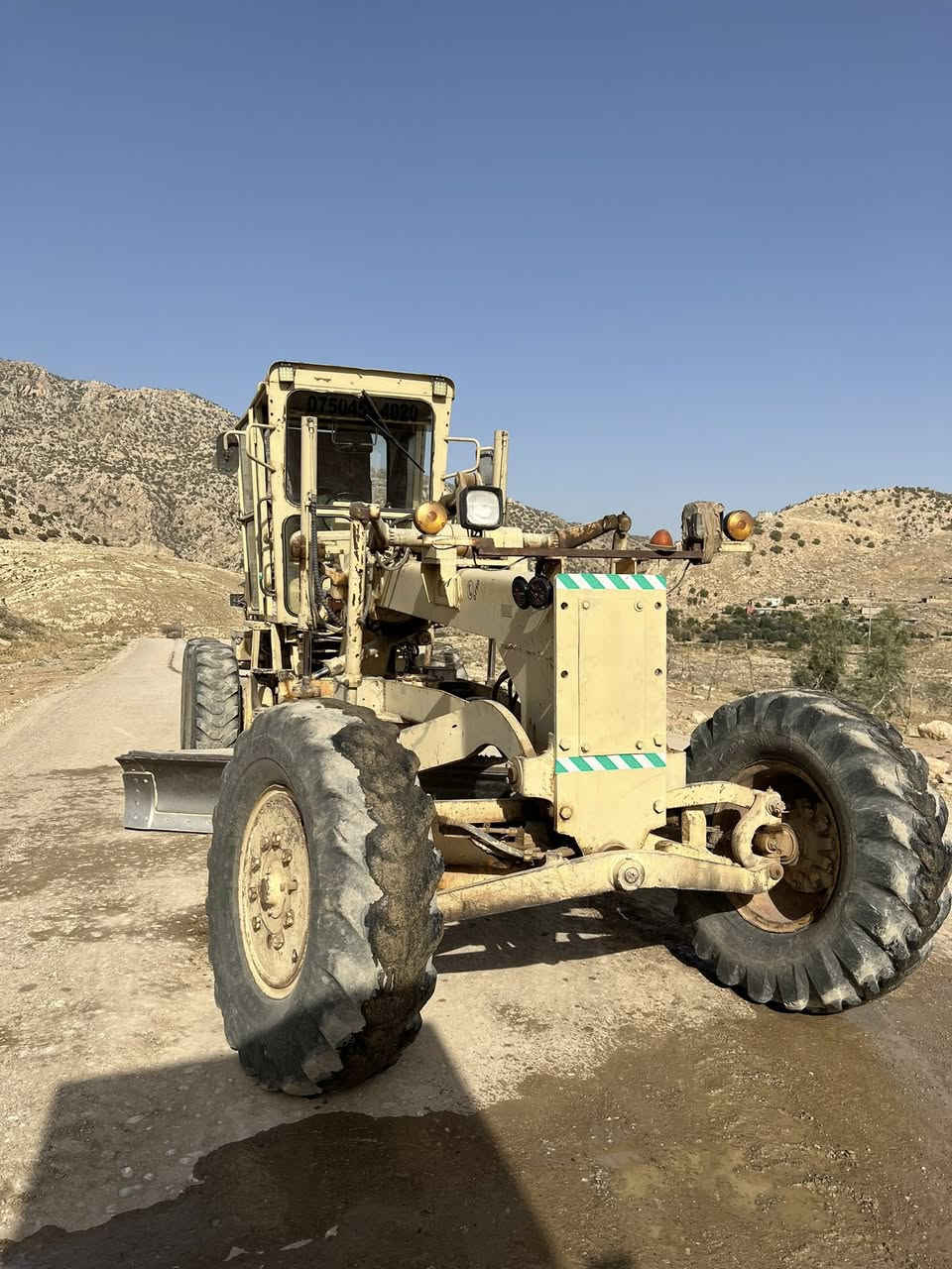 كريدر للبيع ***********
