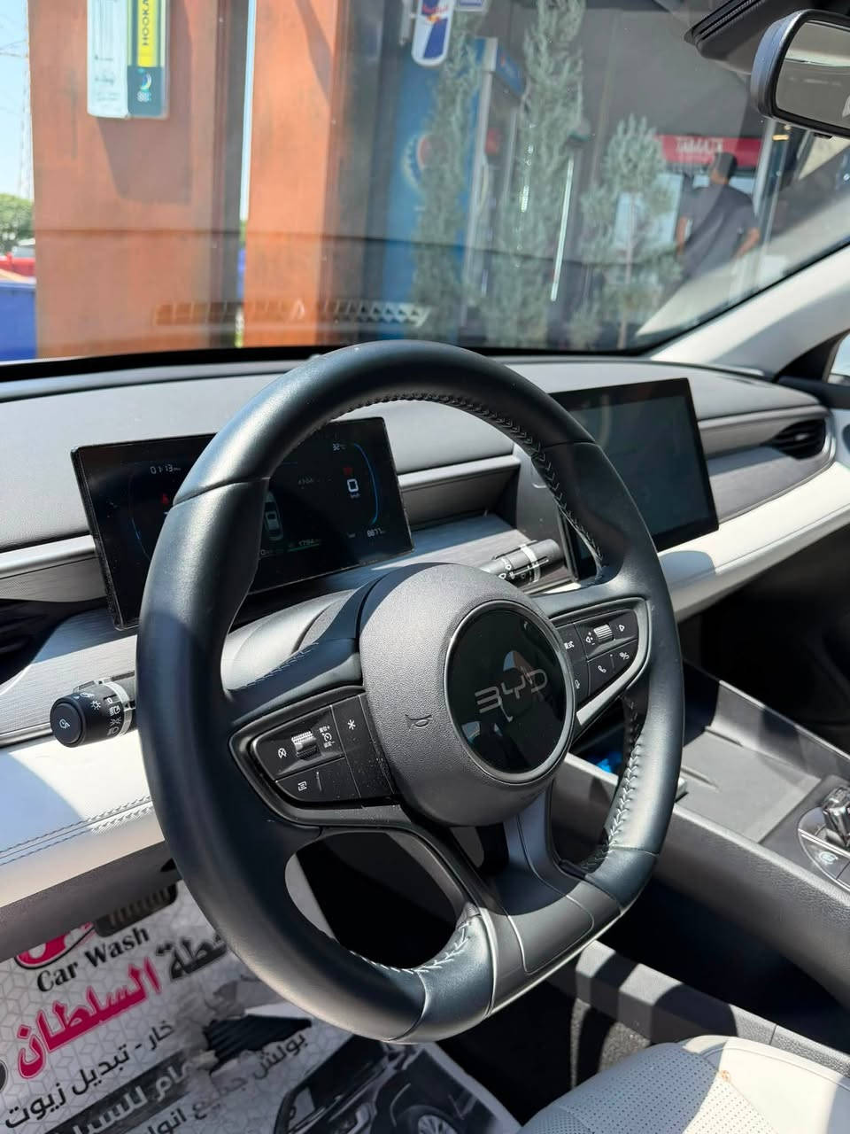 سلام عليكم 
byd سيل 5 
موديل 2025 ماشية 9 الف بأسمي تحويل مباشر 
مكفولة كفاله عامة وياها ملحقاتها 
السعر 19,500 
مكاني علي صالح مقابل مرور الطوبجي 
للاتصال / ***********
