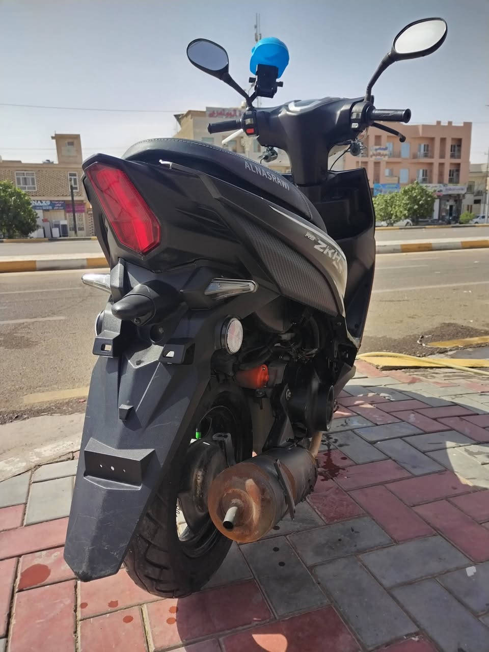 متاح دراجه ماكس حديث موديل 2023 بصمه الدراجه مال معرض كامله من كلشي كهربائيات كله شغاله لايت عدسه الدراجه نقصه فقط راجز مال سلف الدراجه مال جناي السعر اتصل عل الرقم *********** مكاني كربلاء
