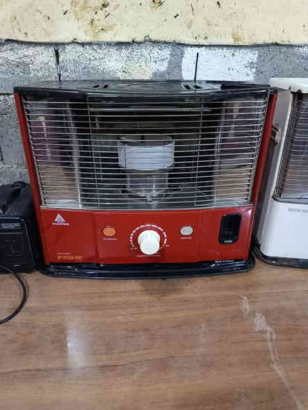 يعلن مزاد نشوان الشمري عن وصول بضاعه استعمال قليل العنوان خلف المستشفى بلدروز العام ع الرقم ***********
