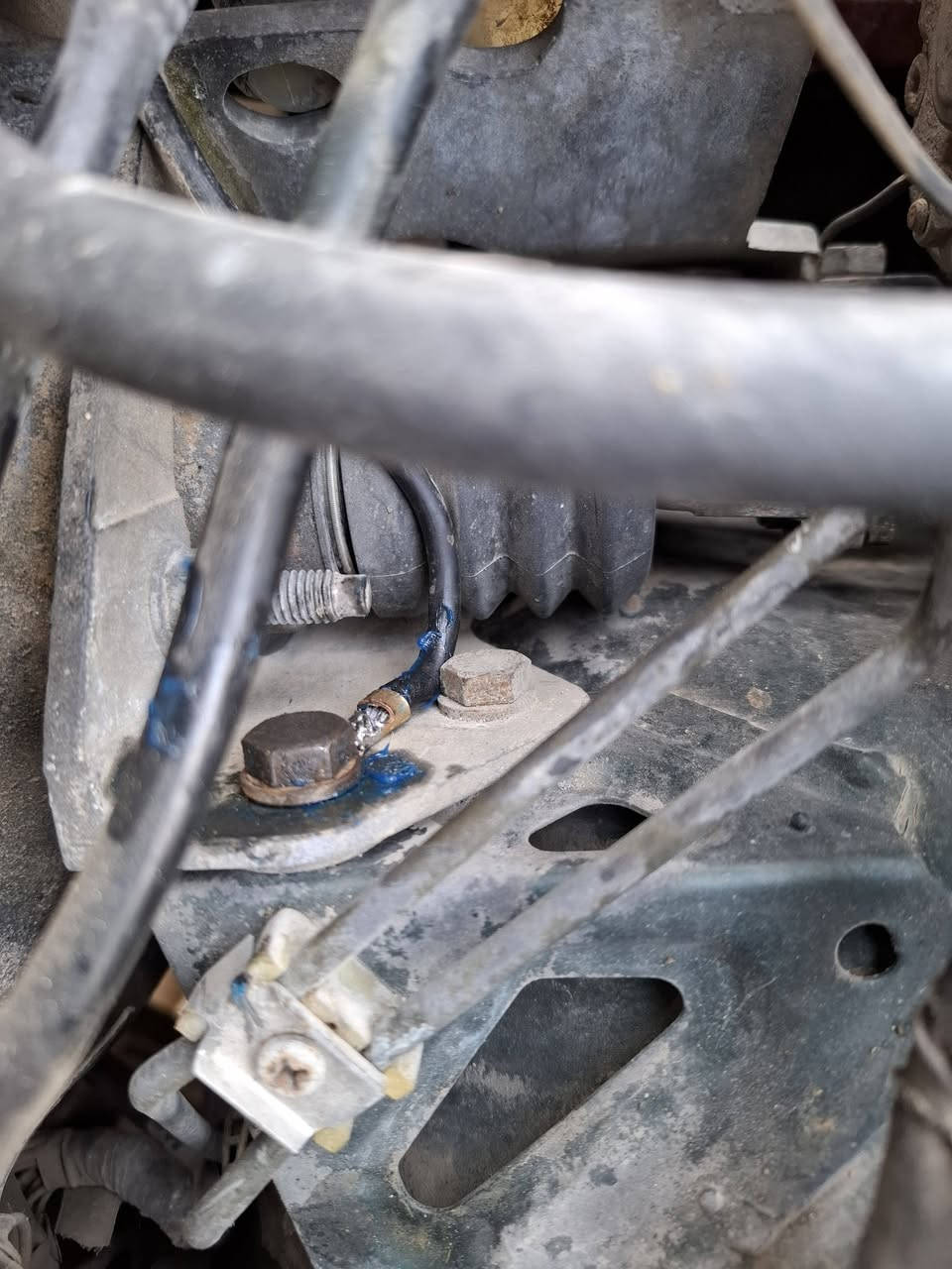 شد مروحه f01
V8

العنوان النجف الكوفه شارع المعمل 

***********

***********
