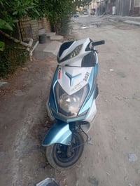 سكنس صيني نظيفه ما مفتوحه موديل 21 اي نقص مابيها خير من الله وين ما يع...