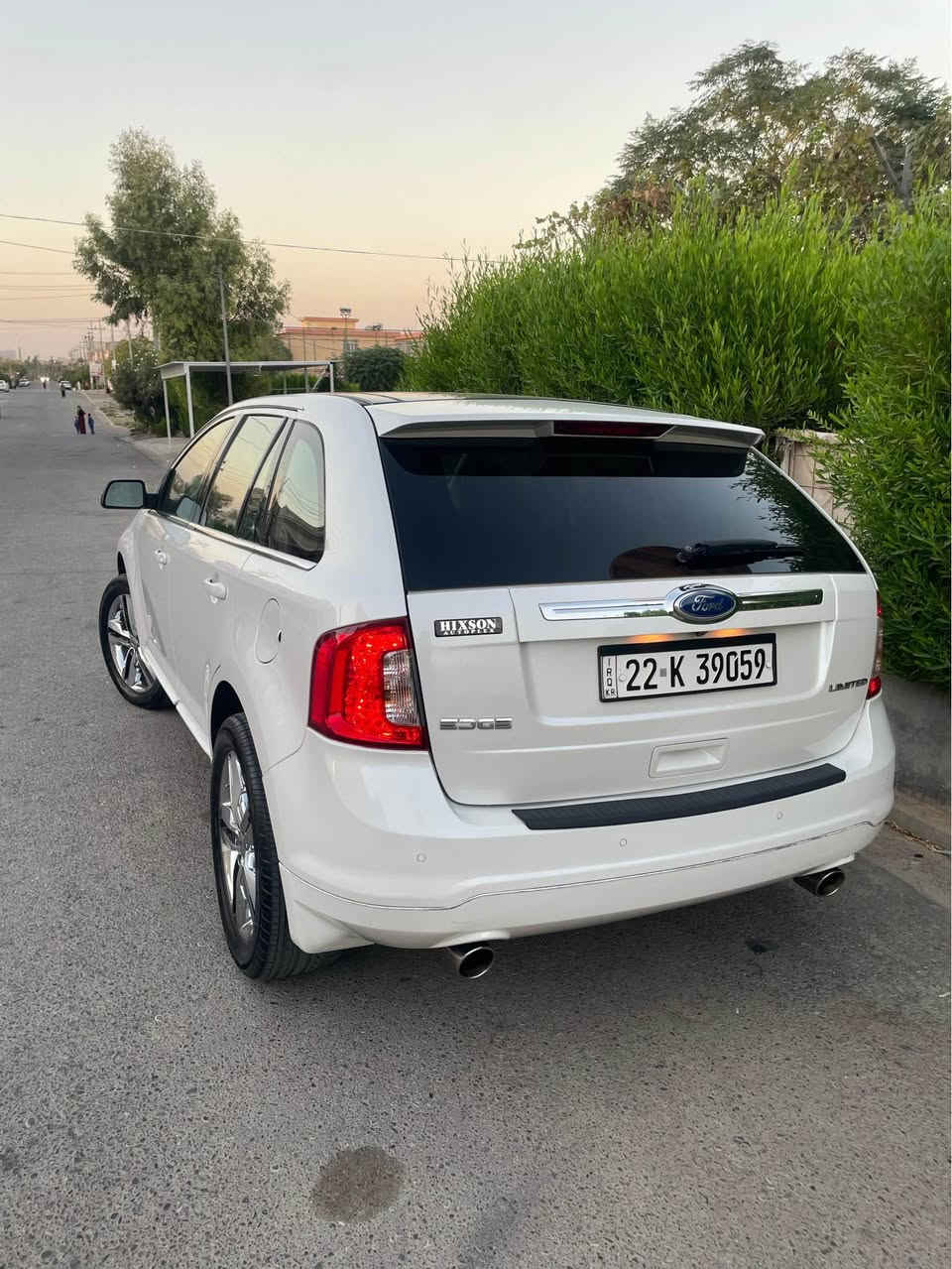 ‎گيج ئةليكتروني سئ شاشةوبةسمة
‎ناو كريمي و ٧رةنگ 
‎كوشين جلدو كارةبايي و هيتةر و خةزن
‎دةبل گير و تاك ئةكسل
‎شاشة گةورة و ١٠ سةماعة سيستةمي ئيمپريفايةر سوني
‎سةقف پاناروما
‎كودي دةرگا
‎كاميرةو حاسسة
‎ئاوينة رادار
‎سوندوق شةفت
‎ويل 20ئينج و كروم
‎زور مواسةفاتي تر...........
‎سةيارةكة زور خاوين ماوةتةوة بةناوي خومة هةزةو سةنةوي ورةقةمي نويية مەکینەی نوێ بە شەرت بةس بونيتي كةميك ساردة كوتة لةگةل بستيك بوياغي هةيةكة لة وينةكة دياريم كردووة سعري١٣٨ وةرةقةية  كةميك مةجال
‎بو زانياري زياتر پةيوندي بةو ژمارةية بكة
***********

‎فورد ئيدج  Limited فول قةپات مواسةفات موديل 2011 مةكينة 3500/ 6پستون ژمارة *********** أربيل, العراق
