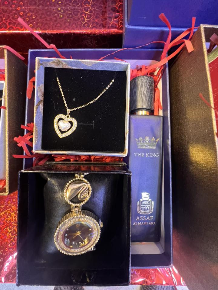 العنوان شارع الكهرباء مكتبه الفداء
كل هدايا عيد الحب


**إذا كنت صاحب هذا الإعلان وتريد حذفه لأي سبب، رجاءا أرسل رسالة إلى الدعم الفني**