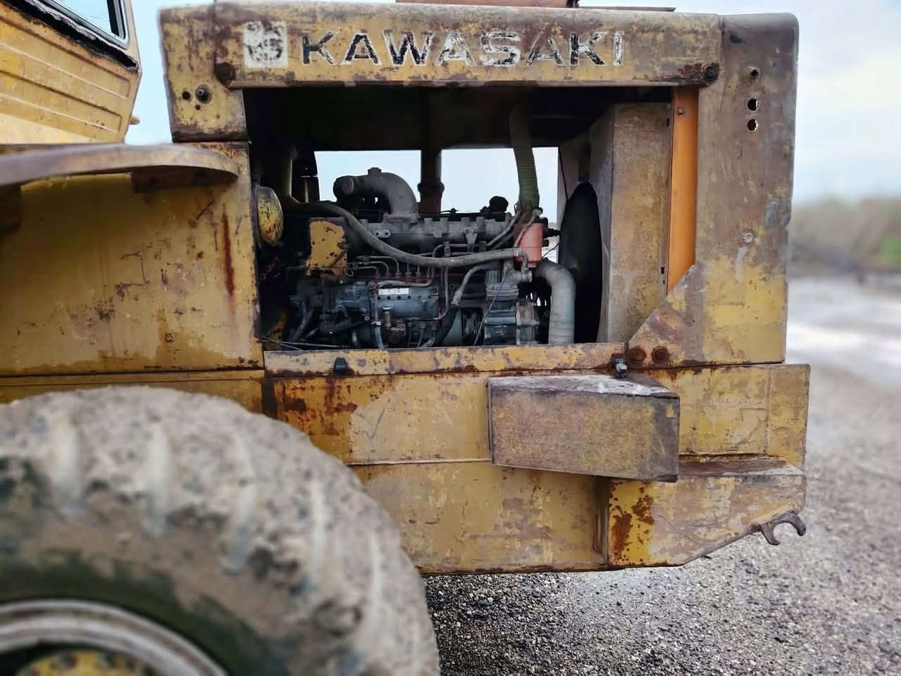 سلام عليكم للبيع شفل موديل 83بي مكفول كفاله عامه محرك جديد قبل شهر شاده مكينه زوزه 102بريك كير كسلات بلادي تايرات إلمامي جديد الوره نص عمر رقمه دياله مكاني واسط صويره سعر 180غفل لاستفسار ***********
