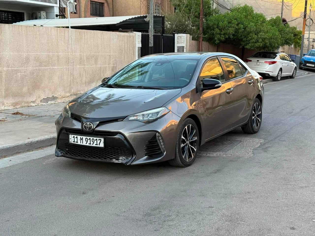 كورلا 2018 محرك 1800 بانزين
وارد امريكي فئه se بيها صبغ وجه الصندوق وبيها 3 مكانات بارد .. ماشيه 94 الف محرك وكير مكفولات على وضع البلاد
رقم بغداد دولي ،، المكان بغداد حي الخضراء 
السعر 123 ورقه ،، ***********
