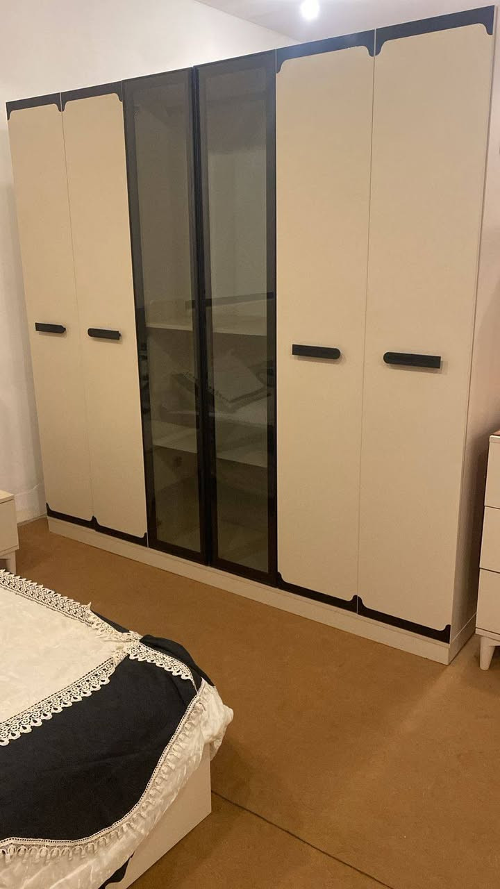 بو فروشتن 5 پارچه
800 معامله 
***********
