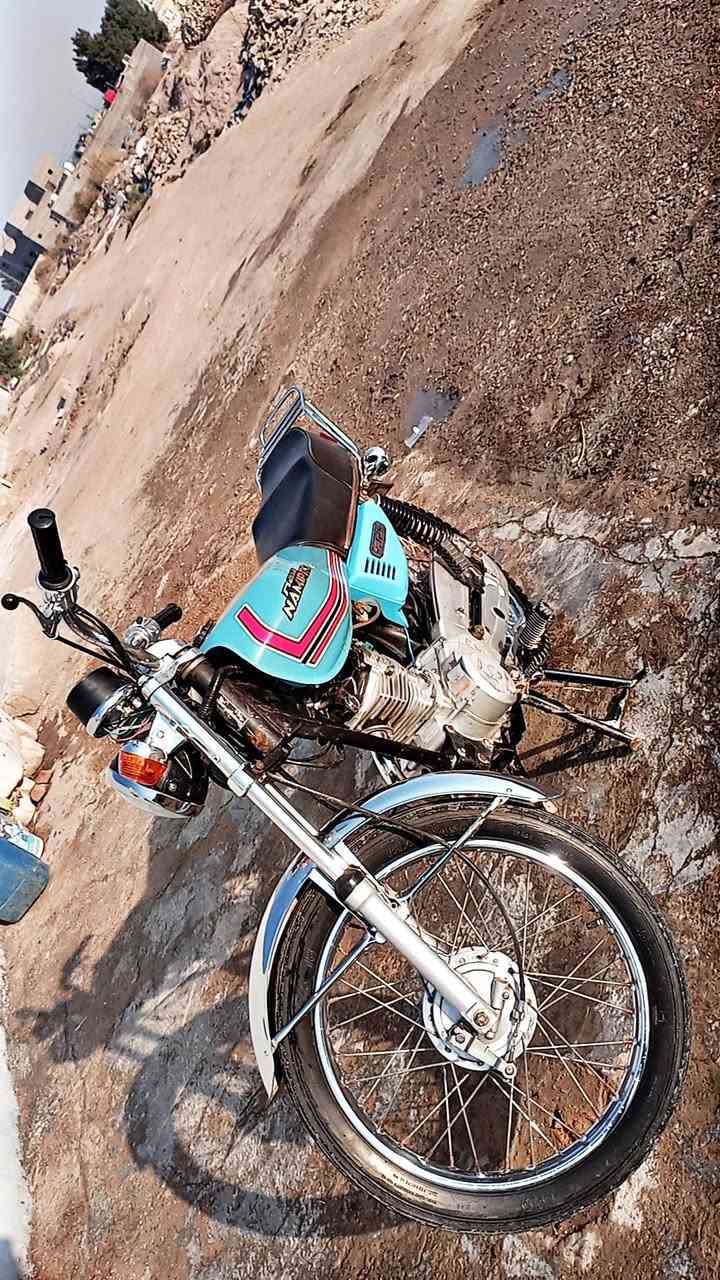 سلام عليكم دراجه نامه كامله ما عليزه شي دراجه كهربايات كامله تخم تايرات جديد دراجه مراوس بوكسر او دايون رقم  ***********
