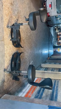 كراسي مساعد ثنين نضيفات مال صالونات مال حلاقه عنوان بغداد مدينه الصدر ...