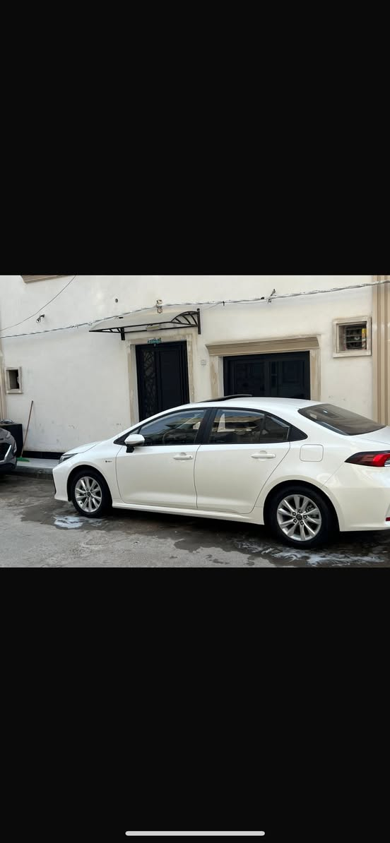 اسلام عليكم
كورله هايبرد موديل 2025 

كفاله عامه اسياره ماشيه 30 

فول مواصفات ما عده كشن كهرباء 

مكان العطيفيه بسمي تحويل ثاني يوم 

اسعر 150 وبيها مجال 

0773 119 9010
