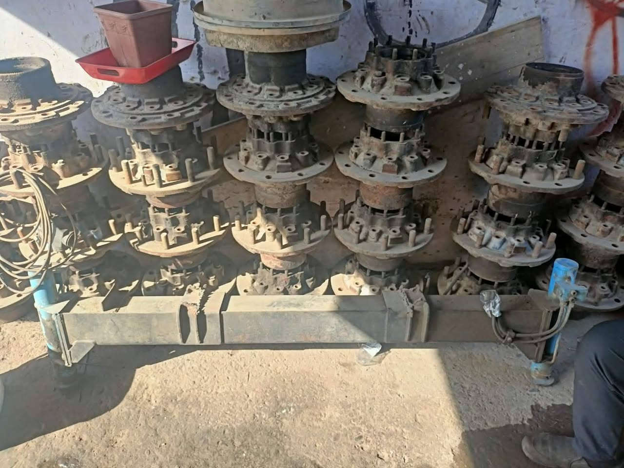 رجلين خلفي كرين للبيع اتصل ***********
