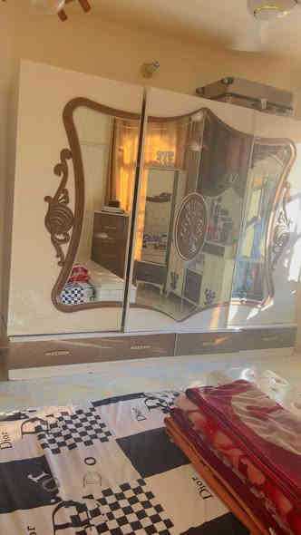 سلام عليكم....غرفه نوم لبيع..سعر900..في شارع ابو طيار.الدوره...‏‪***********‬‏
