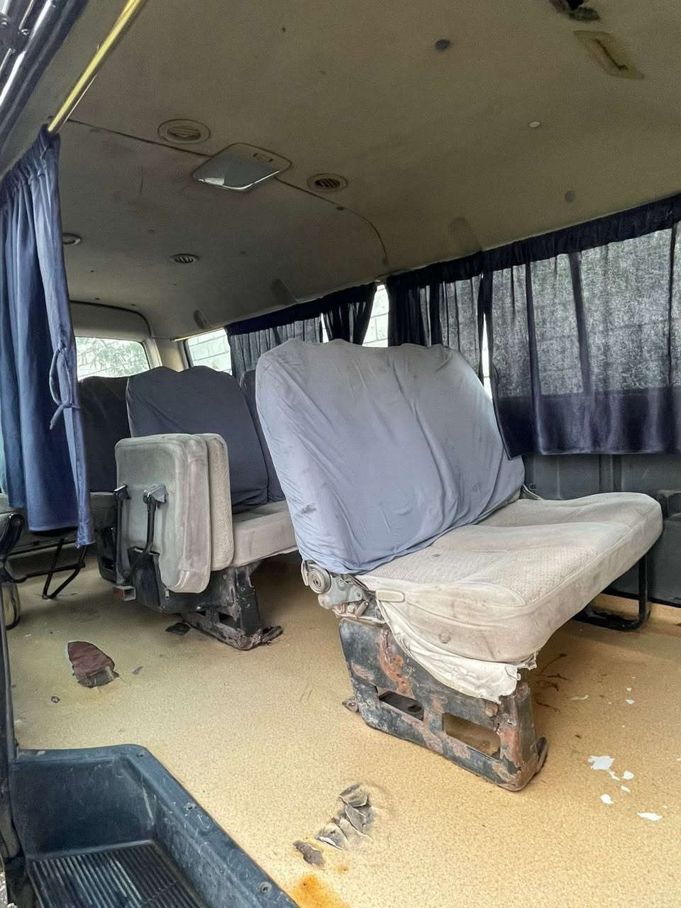 سياره جنبي للبيع جاهزه مال شغل خير من الله السياره موجوده صلاح الدين الضلوعيه وبسعر مناسب 27 وبيها مجال للأستفسار الاتصال على الرقم 
***********
