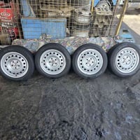 اسلام عليكم تايرات للبيع مال فورتي انتره حجم 16 سعرهن 225 مكاني محمودي...