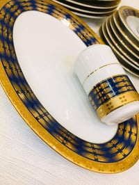 طقم صيني • ٦٦ قطعة • جديد