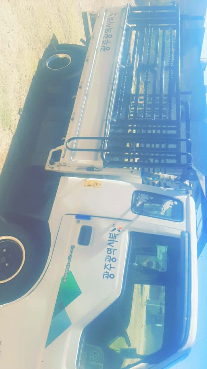 كيا  للبيع
مكفوله من الشركه  موديل   98
نضيفه مابيه  اي ضرر مشروع وطني
 
السعر 85وبيها مجال  

***********
