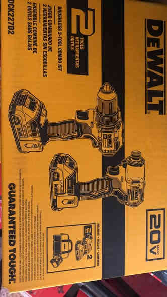 عرض لمده يومين فقط 
تخفيضات  تصل الى ٣٠٪؜ 
ارسل صوره وسيتم الرد  
يوجد توصيل الى جميع محافظات العراق 
للطلب  او الاستفسار 
واتس اب  ***********
