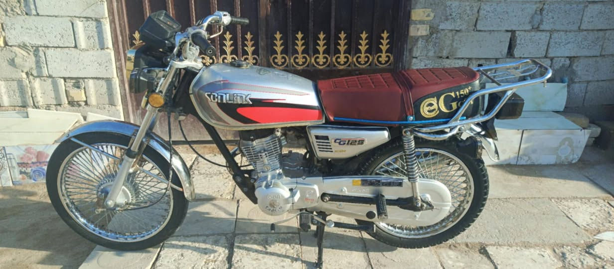 للبيع سكنر موديل 22 دوانيه مركز كثر شي متواجد ع رقم ***********لسعر 425بيه مجال قليل قليل
