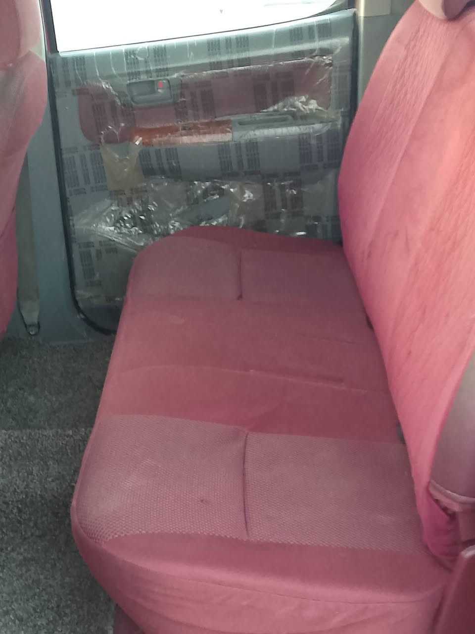 السلام عليكم ورحمه الله للبيع عذاري 2009 مكفوله رقم سليمانية رقم جديد تحويل مباشر   165 وبيها مجال قليل الاتصال على الرقم ***********
