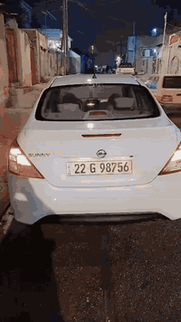 نيسان صني موديل 22 وكاله باسمين سعر 116 وبيها مجال07727868978