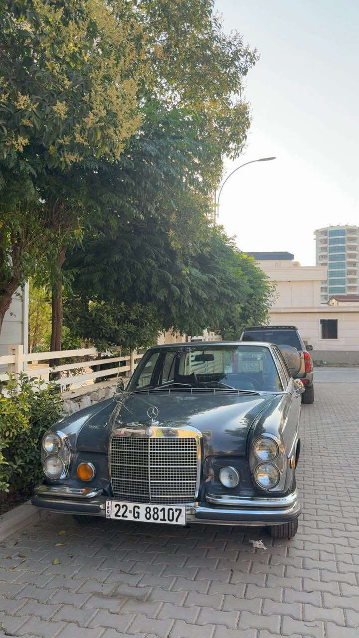 SEL 280 
سيارة كلاسيك 1970
صبغ جمالية بيلا سمنت 
گير مكينة تبريد شرط بيلاد 
داخل احمر بيلاد 
مكان سيارة اربيل 
١٢٨$
*********** Singapore
