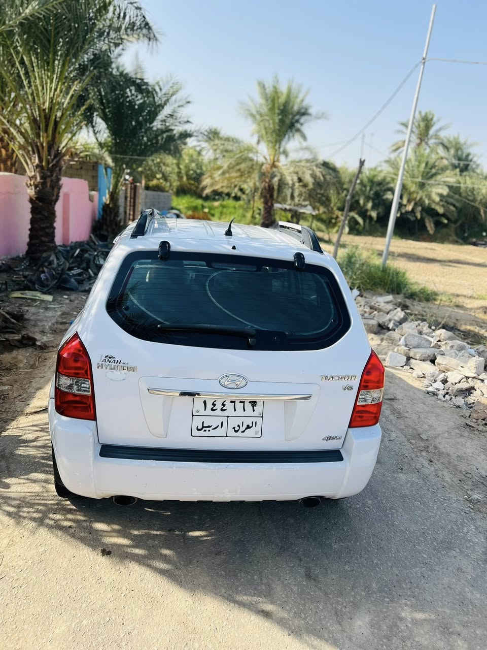 سلام عليكم. توكسن 2009. خليجه سياره.
‏جاهزه من كلشي كير. مكينه حداديه  
￼تبريد ثلج 
مكينه 6 
 جملغ الأمامي جهة السائق بدون دوخل
فقص 
مكان سياره حله  الحمزه الغربي ￼￼￼

سعر 130بيه مجال

‭٠٧٨٣ ٤٩٦ ١٨٩٨‬
