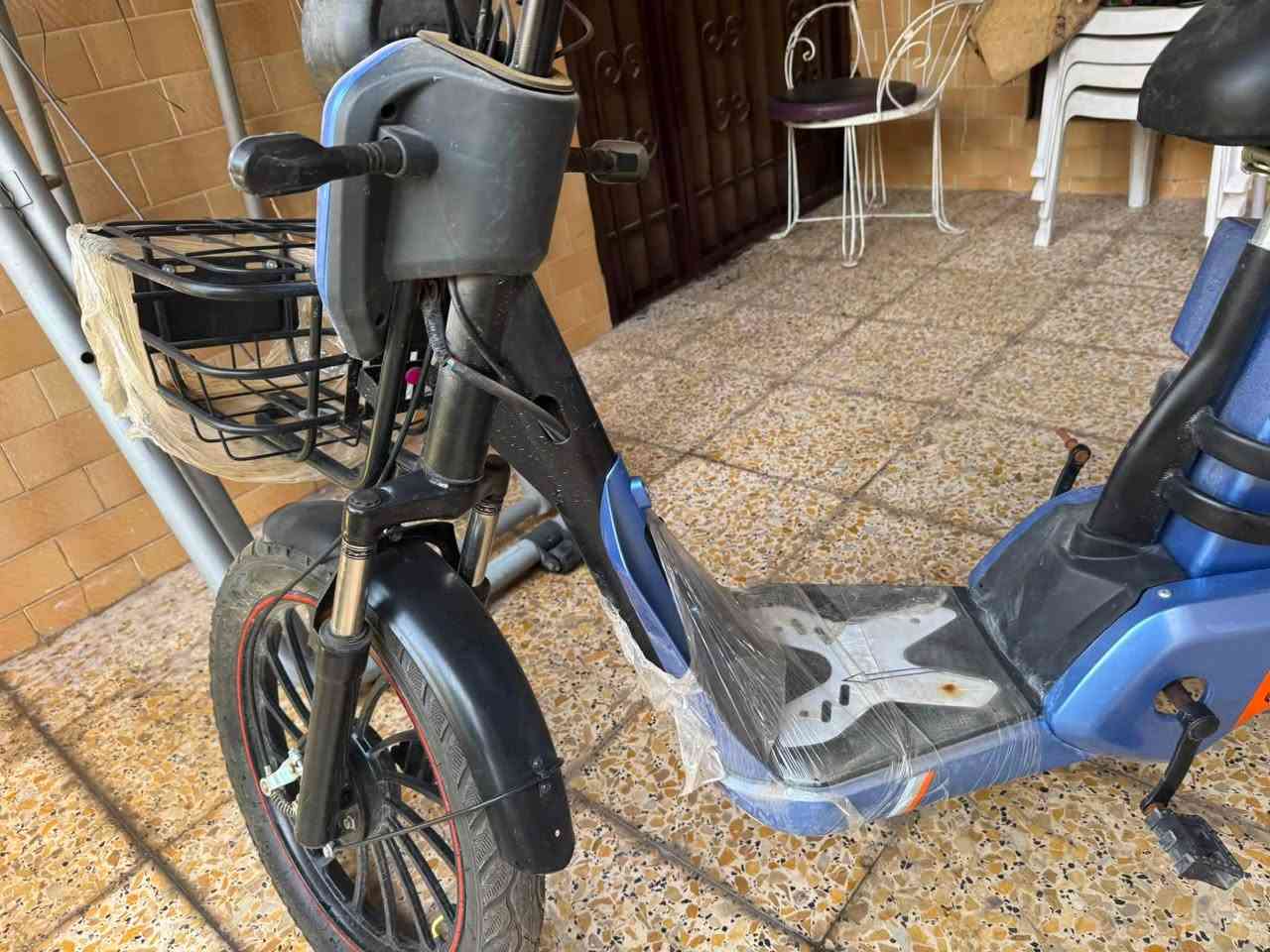 للبيع سعر 400مكاني حي العدل بغداد مستعمل 5ايام فقط
رقمي ***********
الي بعيد سعره ومو شراي  لا يعلق رجاءً

