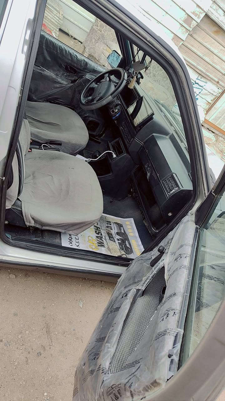 سلام عليكم
كولف موديل 1988 
محرك 1800 
سيارة شغالة و جاهزة كلشي بيهة شغال
مكاني حي القاهرة سعر 30بيهة مجال  بسمي ثاني يوم حولك  
رقم  ***********
