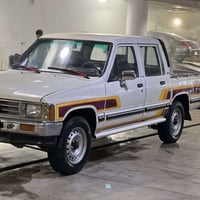 هايلكس • ١٩٨٨ • بدون حوادث