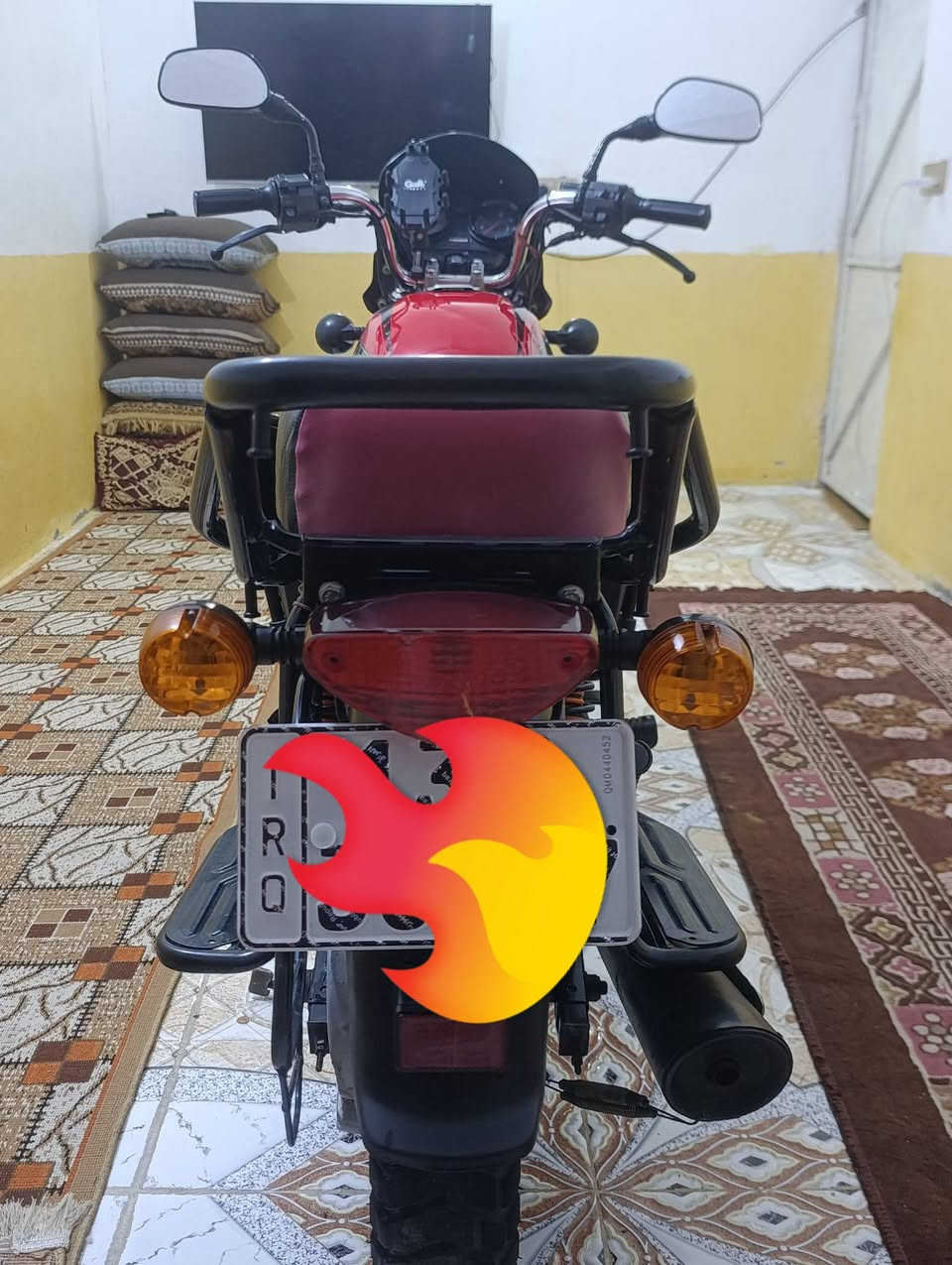 سلام عليكم دراجه بوكسر للبيع مديل 22رقم وسنويه دراجه حلوه بمعنا الكلمه واحله من الصور مجفته مره وحدة تجفيت شركه باجج السعر مليونين 250الف وبيه مجال قليل حك الجيه مكاني العماره حي الشهداء ***********
