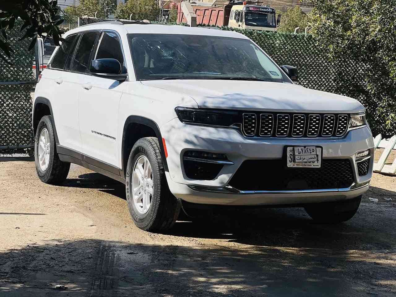 جيب 2023
بدون رقم حره شاشه كبيره كامرا دوار تحكم طريق رادار بصمه 
ضرر كما موضح بالصور 
مكان السيارة بابل القاسم 
275$
***********
