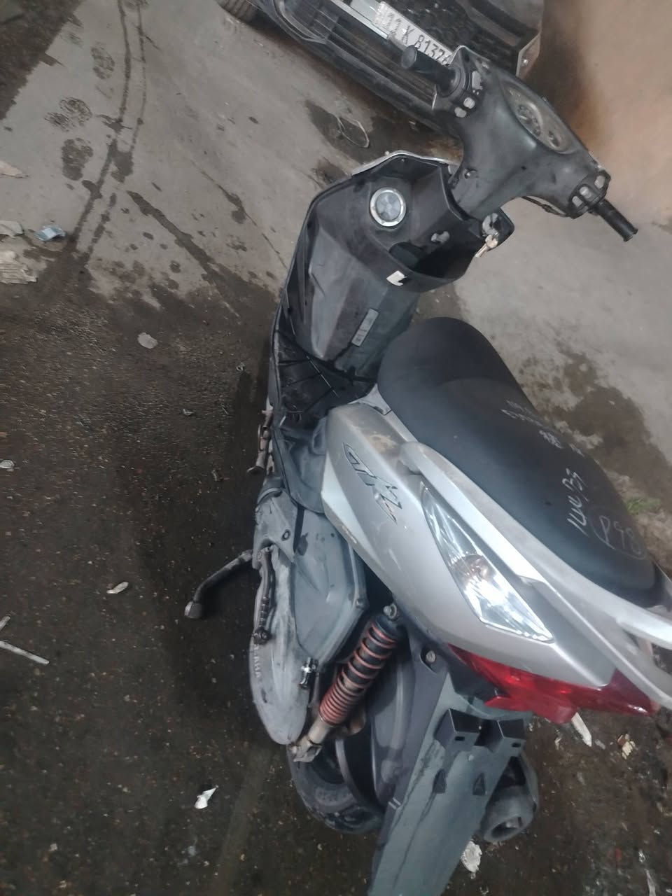 دراجه مقفوله بقاله عامه لحد الابره مكينه ***********
