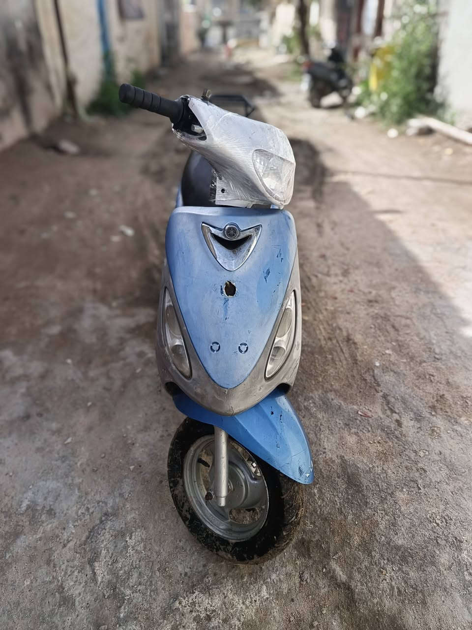 درجة ماكس منغولي لبيع نضيفه كلشي شغال بيه سلف هندر لايت مكينه ناعمه كفرها اصلي سعرها  مناسب 350 مكان ناصريي مركز وشراي ***********يتصل عله رقم
